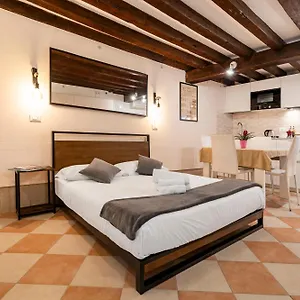 Fenix Colombina In Biennale - Your Little House Apartment Venice