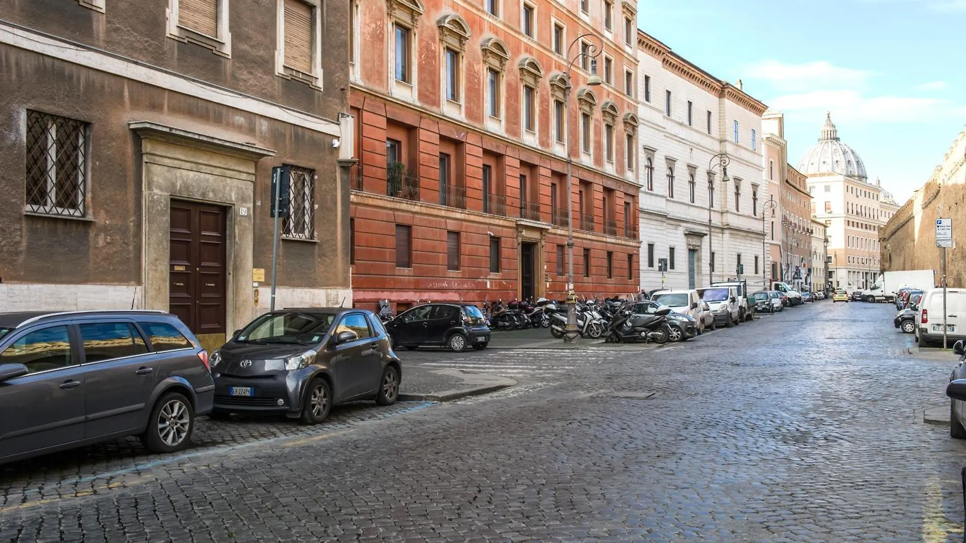 Brunelleschi Holidays Hostel Rome Italy