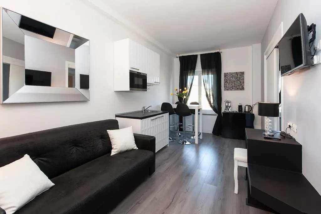 Brunelleschi Holidays Hostel Rome 2*,  Italy