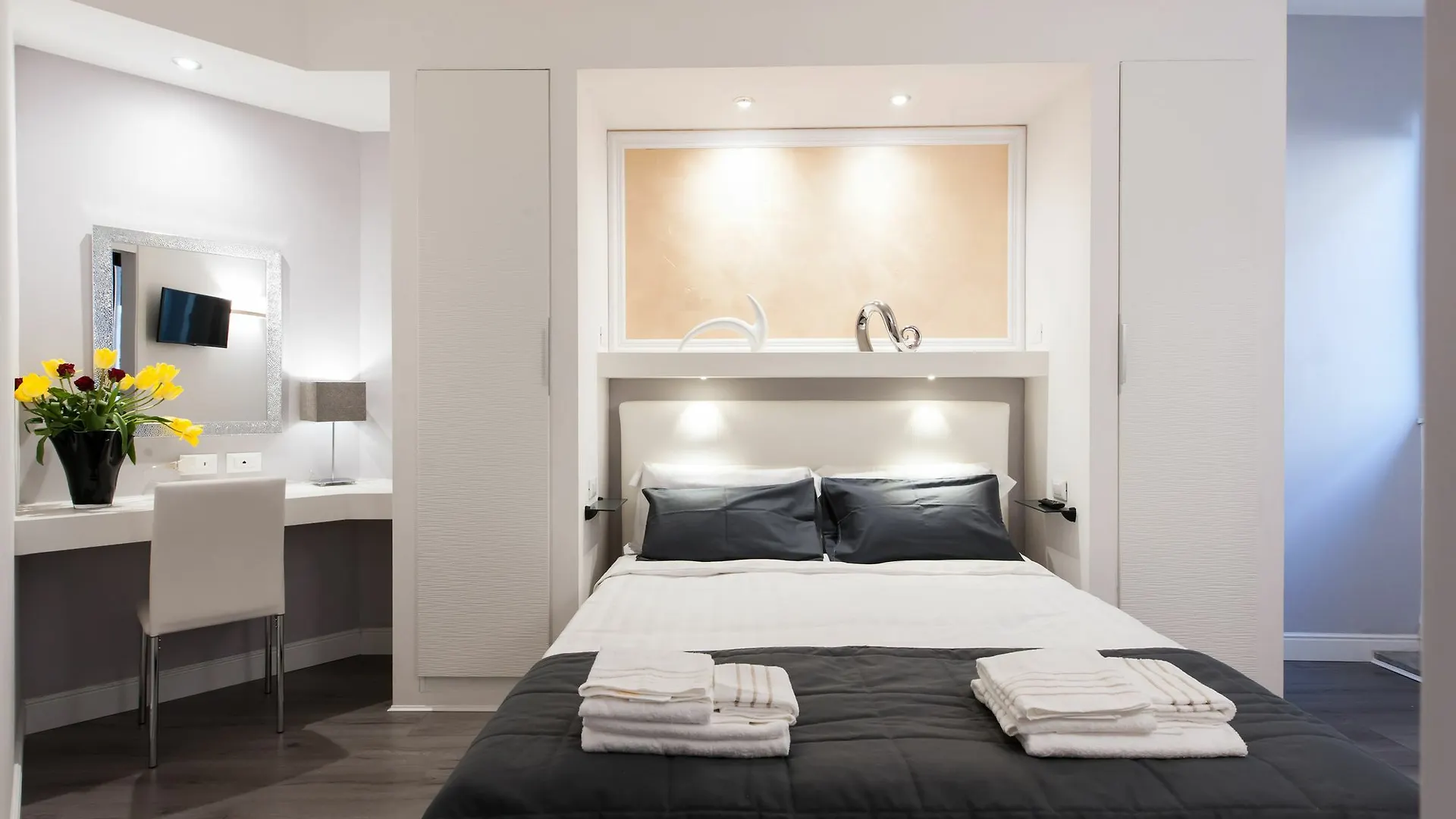 Brunelleschi Holidays Hostel Rome Italy